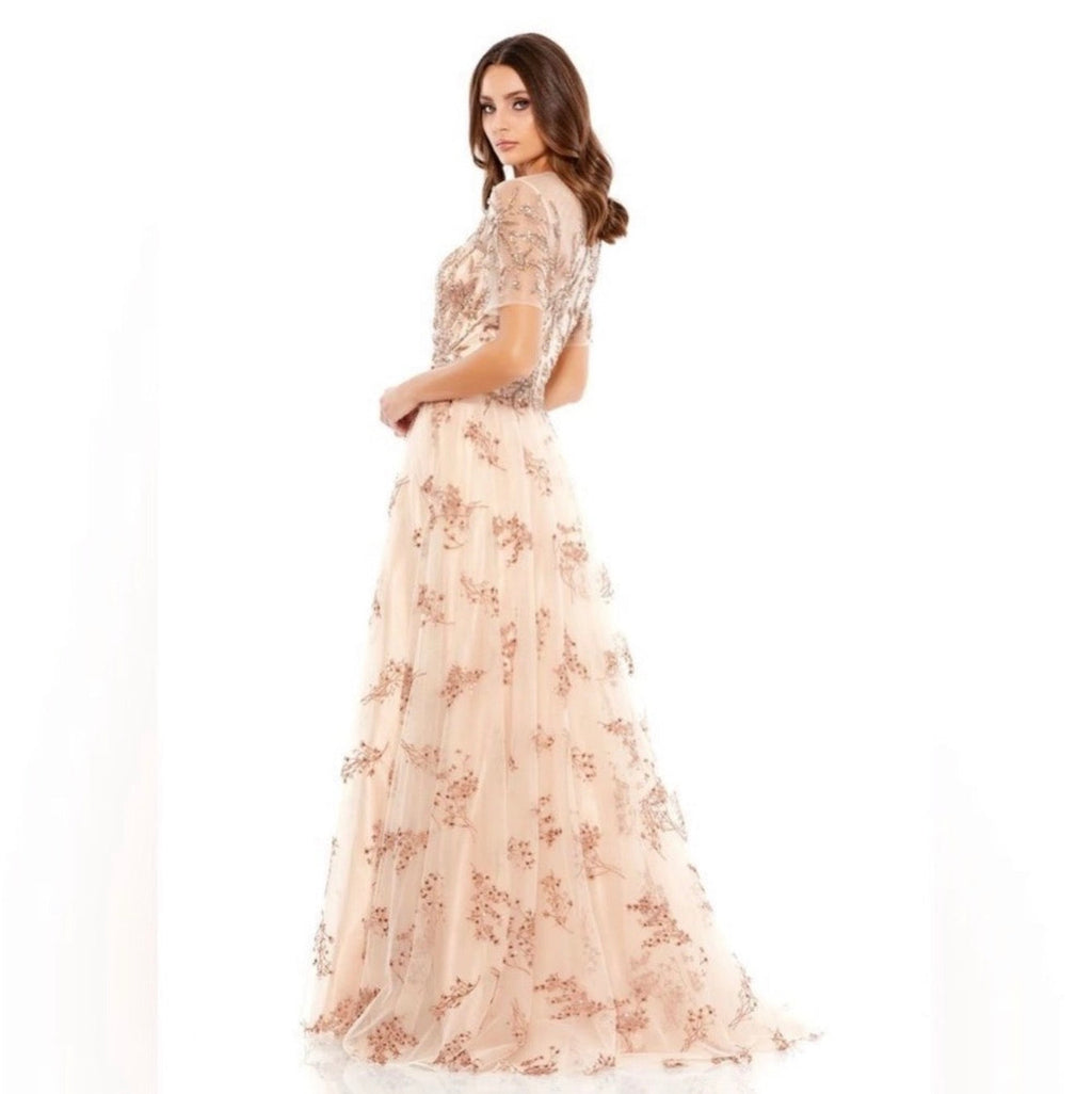 Mac Duggal 79317 Embellished
Illusion Short Sleeve A Line Gown Sz 4