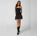 En Saison Concorde Smocked
Bubble Hem Mini Dress Black Sz Medium
$135