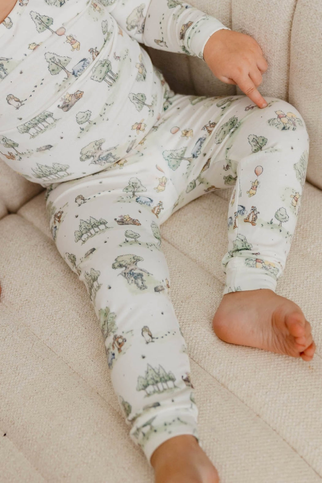 Hundred Acre Woods 2-Piece Long Sleeve Pajama Set