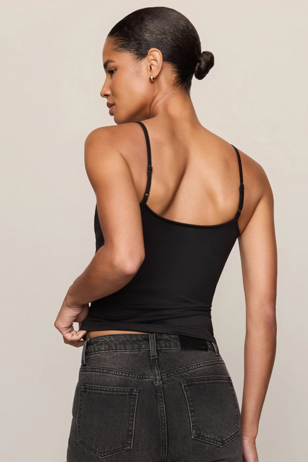 Luxe Smooth Essential Tank